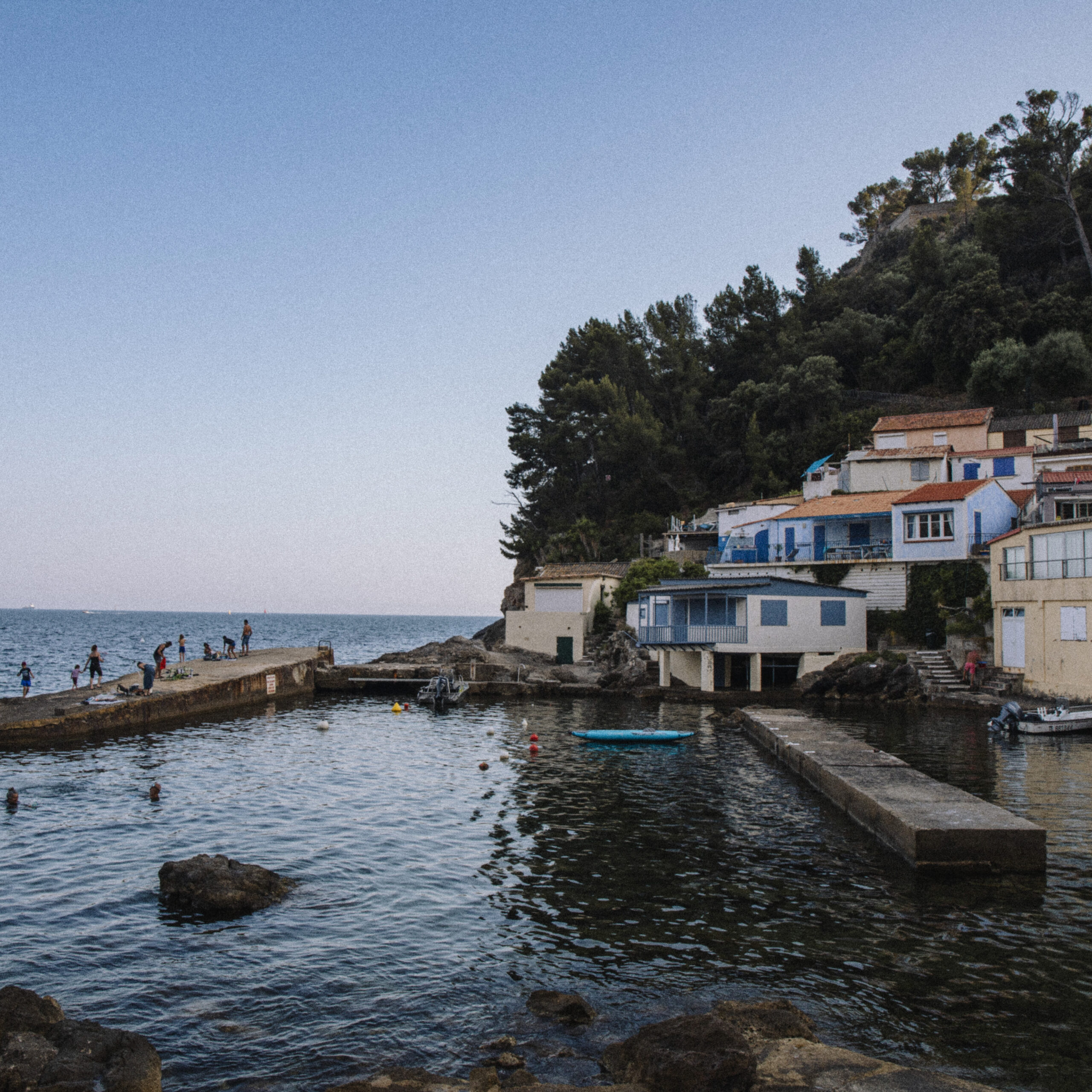 Pafpaf Production Marseille Mer Digue Sud France